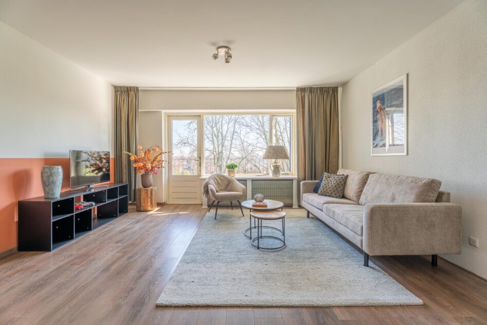 Oegstgeest – Aert van Neslaan 447