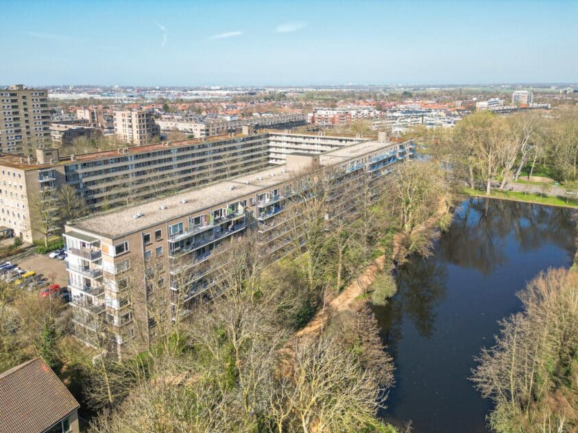 Oegstgeest – Aert van Neslaan 447