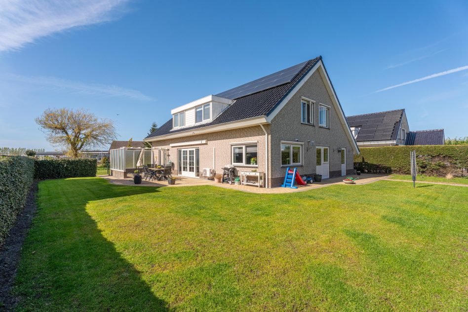 Rijnsburg – Voorhouterweg 80A
