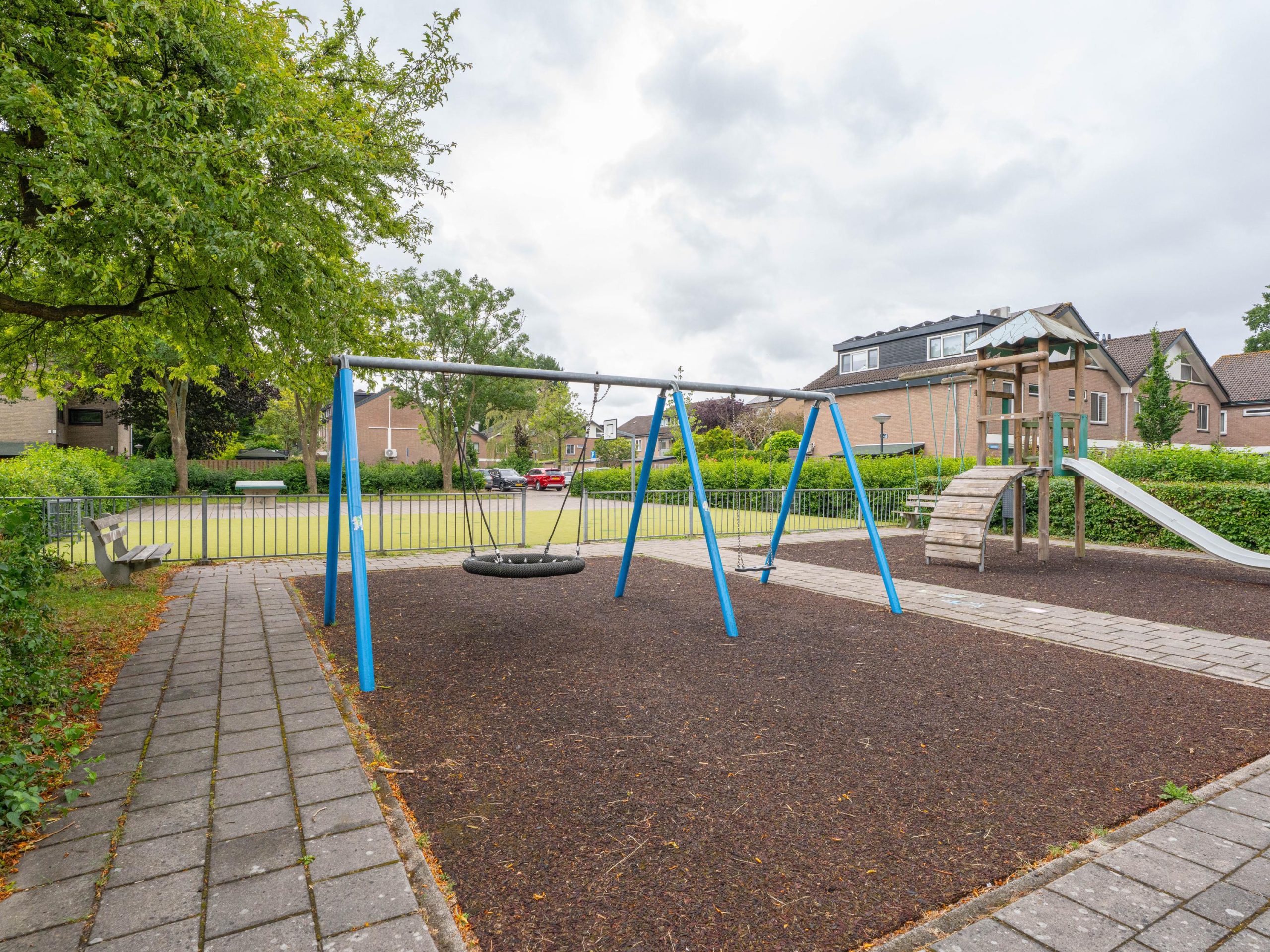 Leiden – Kruisbes 3 Leiden – Kruisbes 3