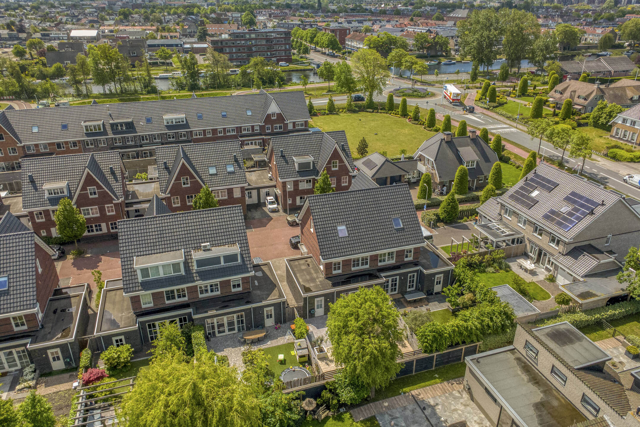 Rijnsburg – Tusschen beide Wegen 14 Rijnsburg – Tusschen beide Wegen 14