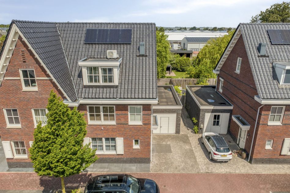 Rijnsburg – Tusschen beide Wegen 14