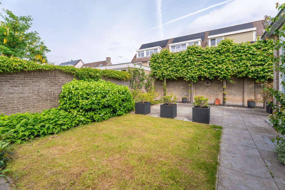 Rijnsburg – Floralaan 12