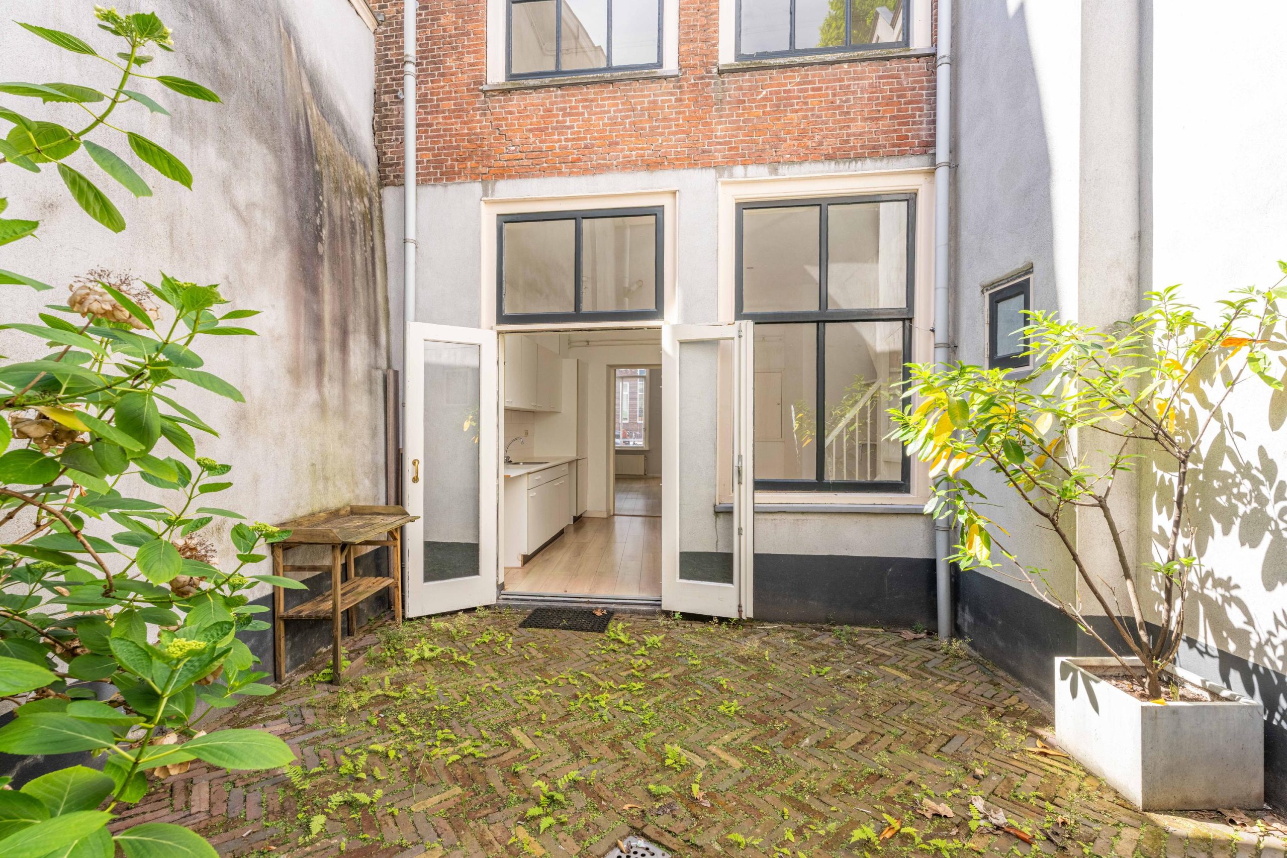 Leiden – Apothekersdijk 30A Leiden – Apothekersdijk 30A