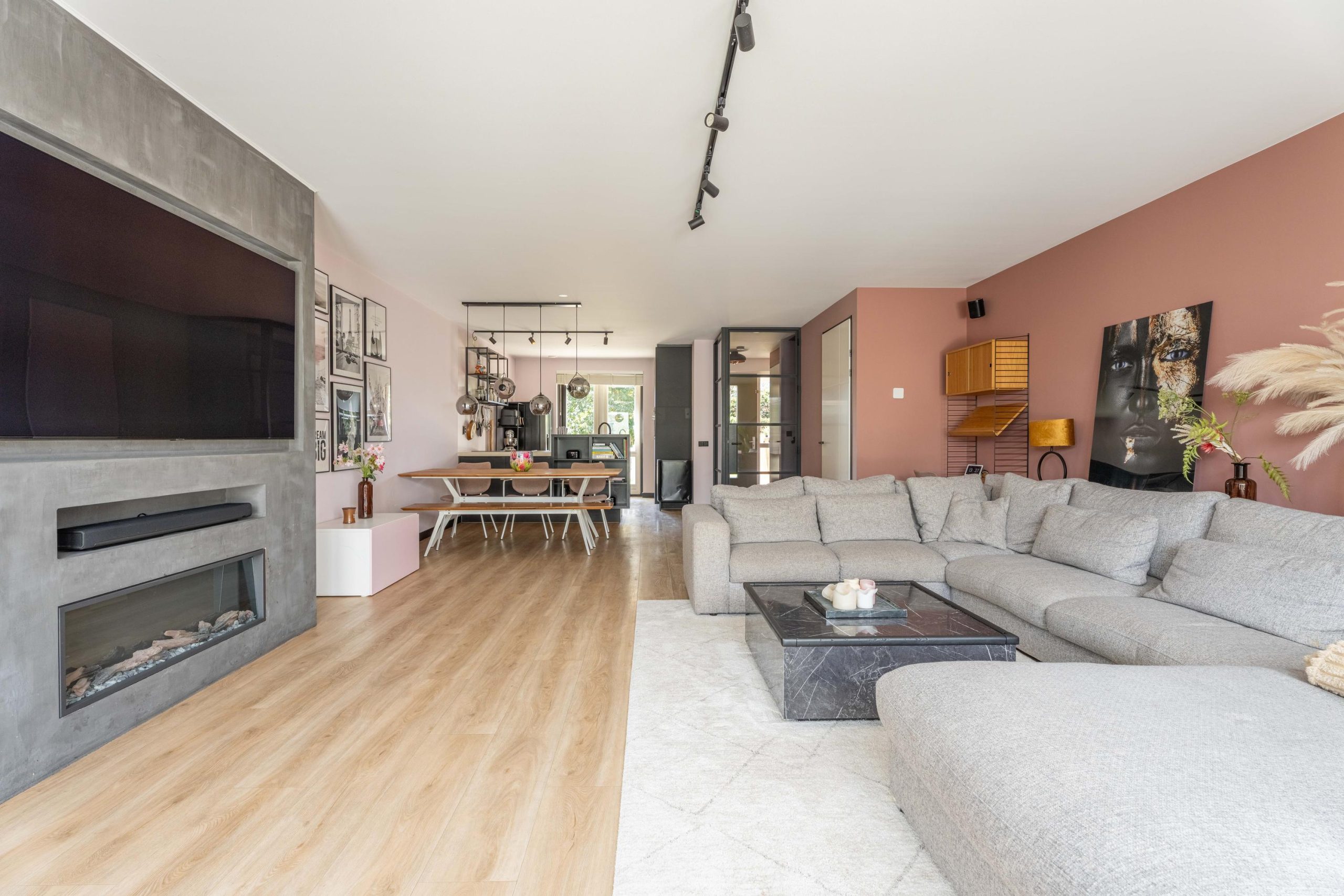 Voorhout – Iris 25 Voorhout – Iris 25
