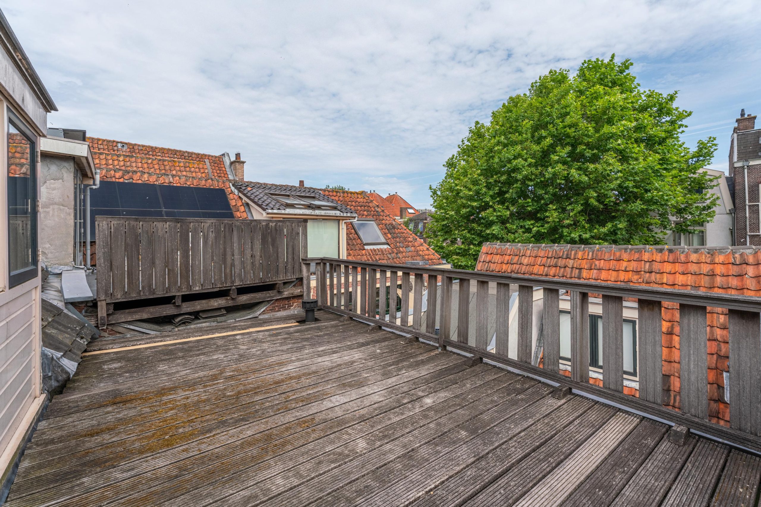 Leiden – Apothekersdijk 30 Leiden – Apothekersdijk 30