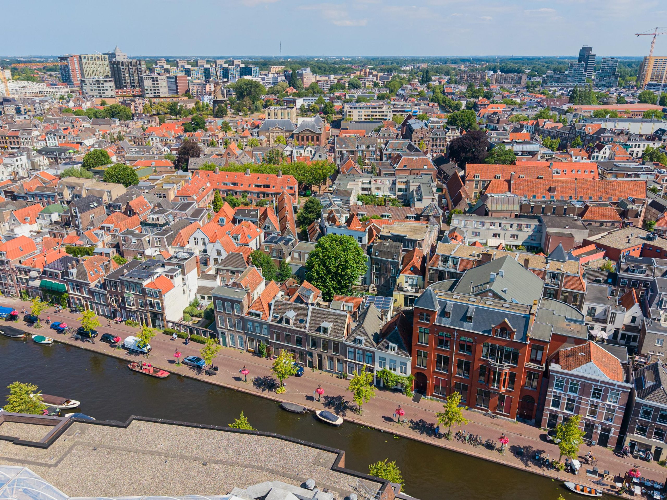 Leiden – Apothekersdijk 30 Leiden – Apothekersdijk 30