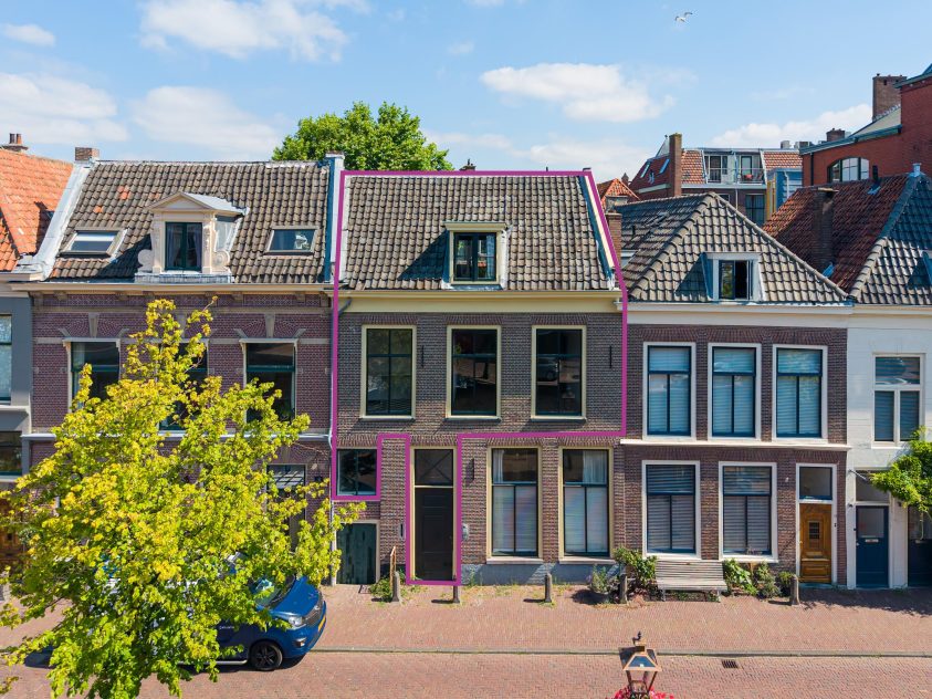Leiden – Apothekersdijk 30