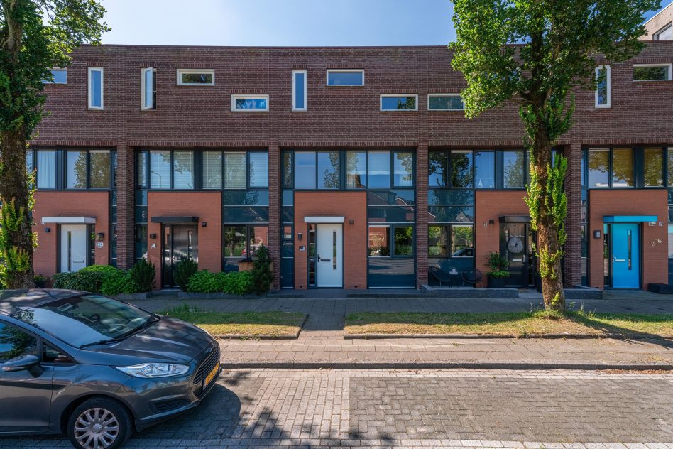 Rijnsburg – Kleipettenlaan 220