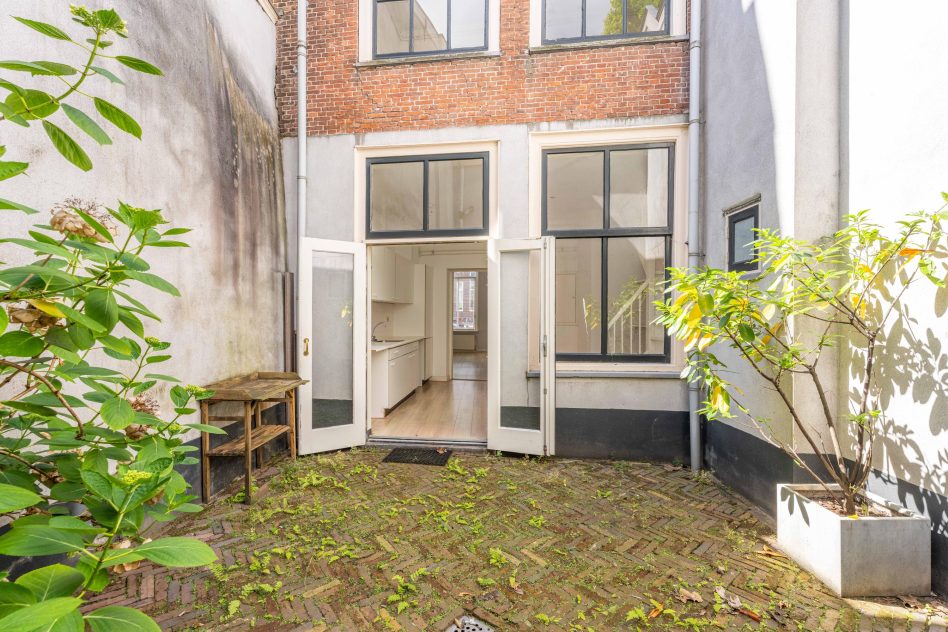 Leiden – Apothekersdijk 30A
