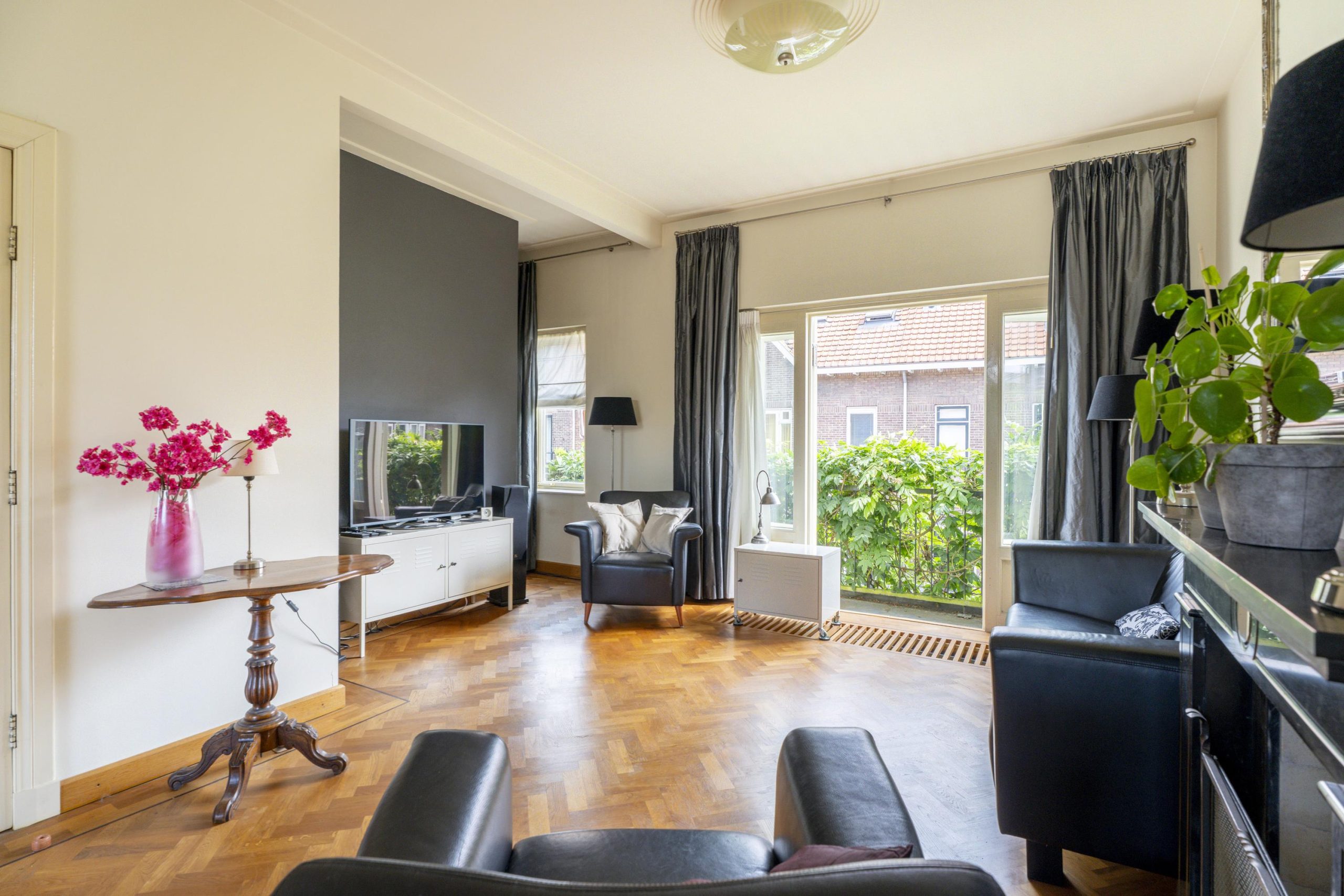 Leiden – Hogerbeetsstraat 4 Leiden – Hogerbeetsstraat 4