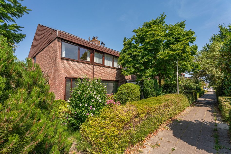 Rijnsburg – Meidoornlaan 12