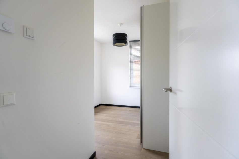 Voorhout – Pioenroos 1