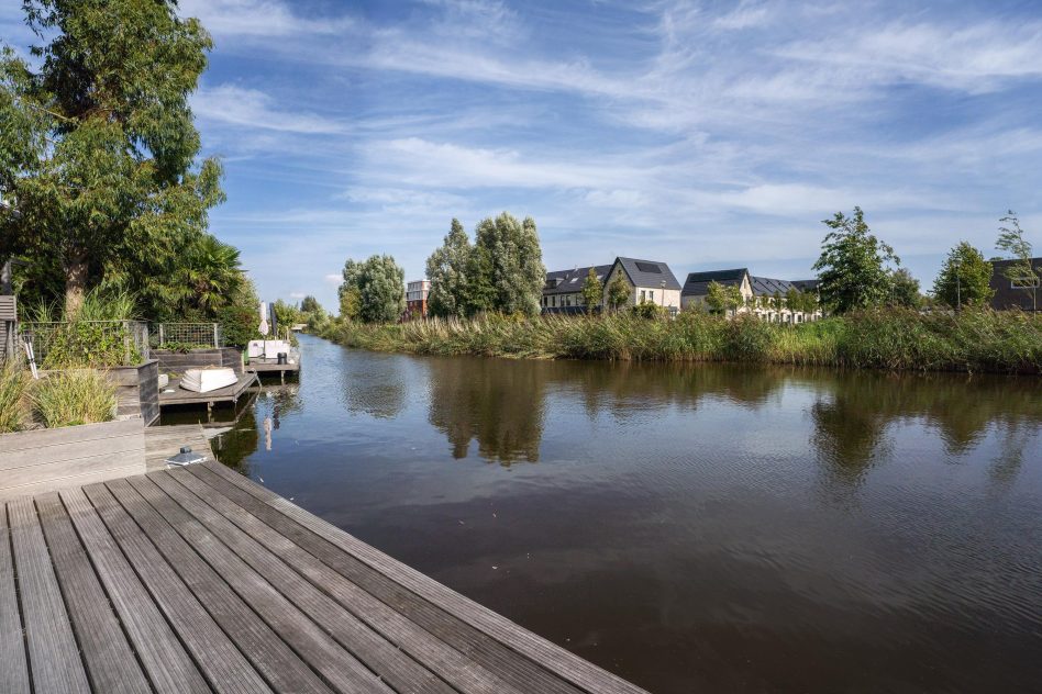 Voorhout – Pioenroos 1