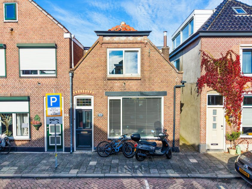 Katwijk – Adrianastraat 26