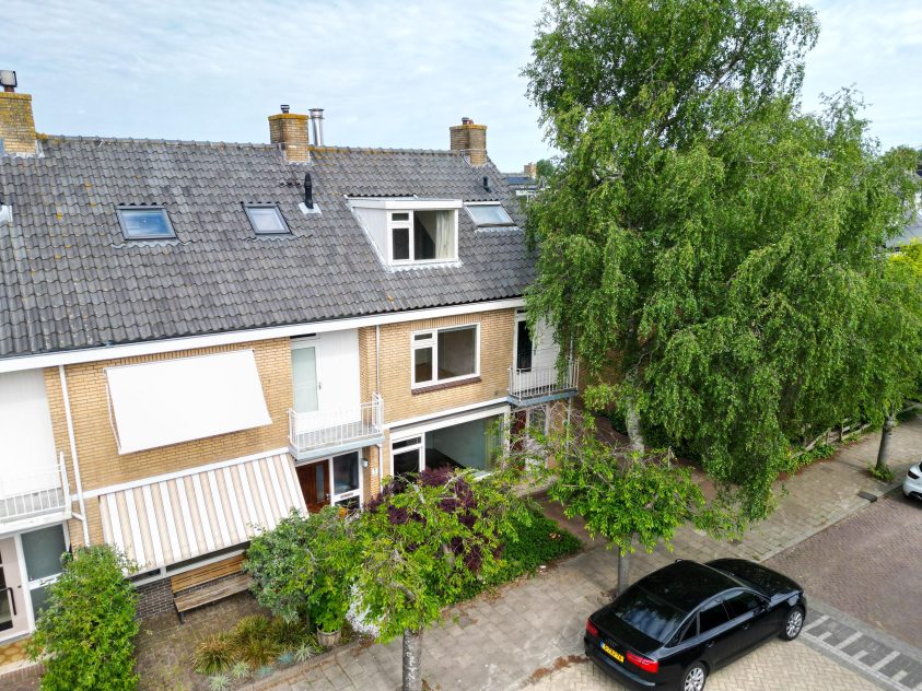 Oegstgeest – Pieter de Hoochlaan 7