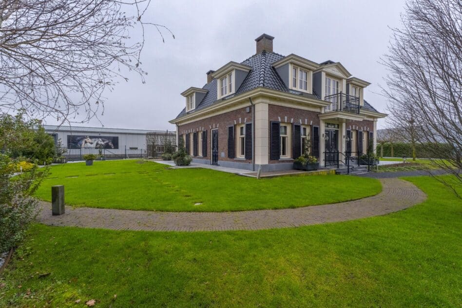 Rijnsburg – Voorhouterweg 24