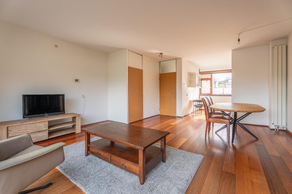 Leiden – Weigeliadal 1