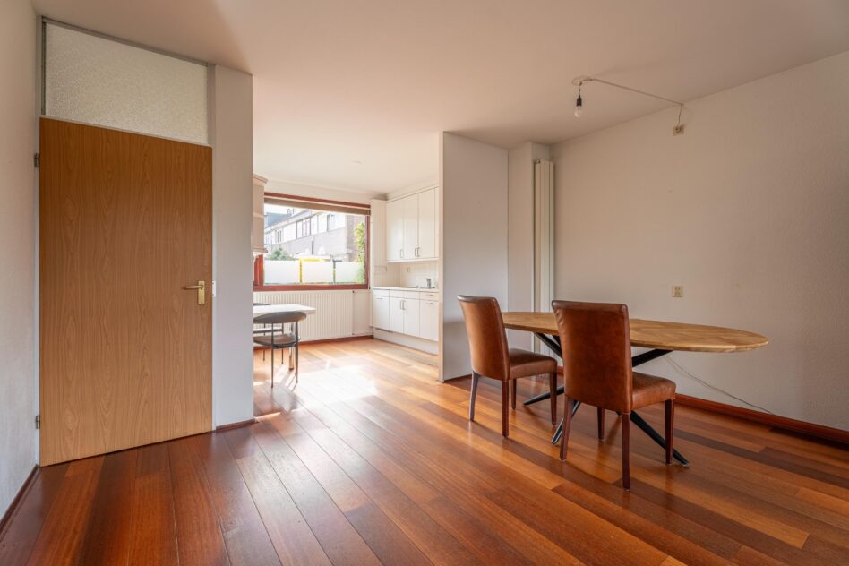 Leiden – Weigeliadal 1